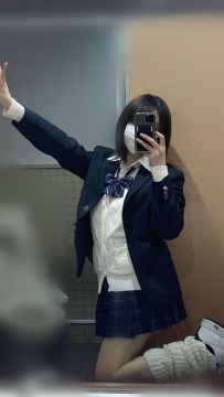 日本萌妹子  甜美登場！ 名字：彩香  身高：162cm   體重：46kg   罩杯：E罩杯