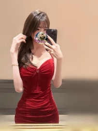 🇯🇵ここみ  年齢 26歳  身長 165cm  バスト：Dカップ  体重：50kg  おっぱいは超弾力