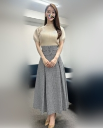 姓名：上村惠 身高：169公分 年齡：24歲 罩杯：E罩杯 體重：50公斤 出身：日本