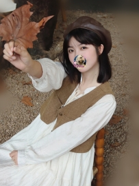 姓名：千惠美  年齡：20歲 罩杯：C 杯 身高：154 公分 體重：38 公斤 出生地：🇯🇵